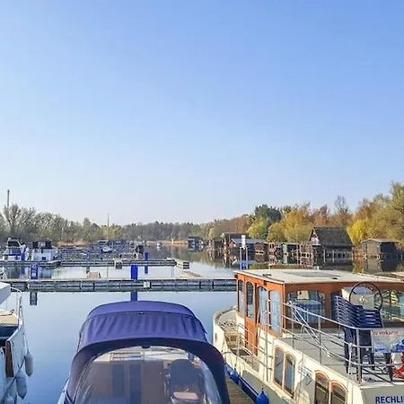 アパート Exklusives In